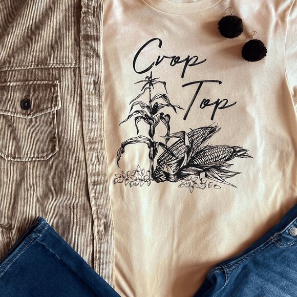 "Crop‎ Top" Graphic Tee - Picture 3 of 6